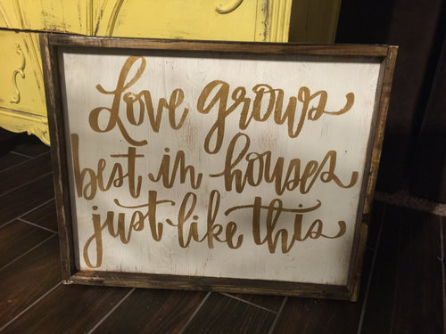 Love Grows Best-Cursive Horizontal